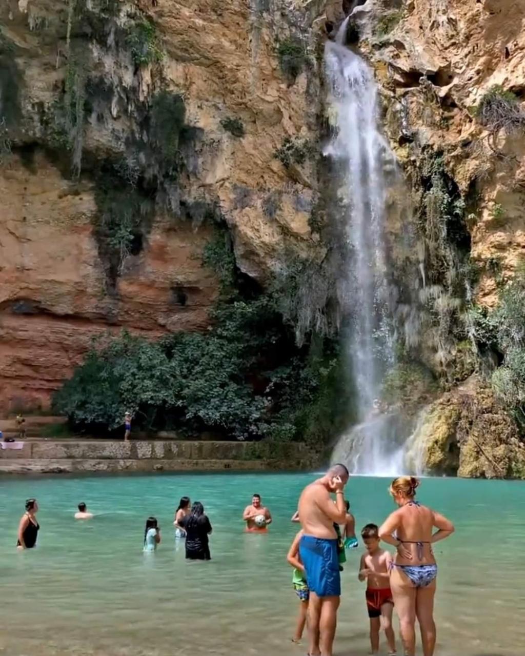 Cueva del Turche y cueva de las palomas son dos lugares donde bañarse en Buñol